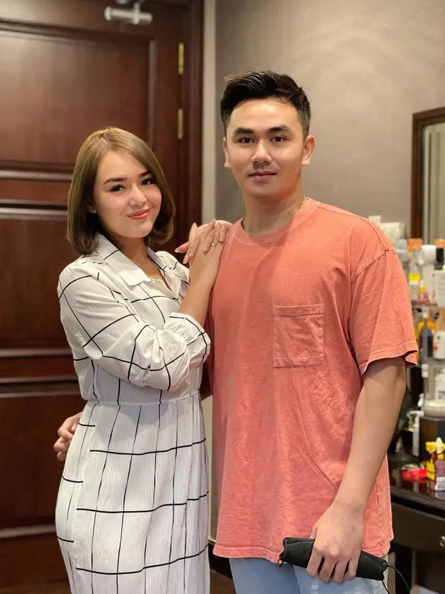 Dikira Kekasih Baru, Ini 6 Potret Kebersamaan Amanda Manopo dan Diktin Tamsa