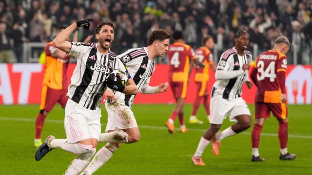 Manuel Locatelli merayakan golnya di laga Juventus vs Galatasaray di leg kedua playoff Liga Champions 2025/2026 di Allianz Stadium, Kamis (26/02/2026) dini hari WIB.
