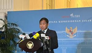 Mantan Menteri Perhubungan (Mantan Menhub) Ignasius Jonan&nbsp;usai bertemu Presiden Prabowo Subianto di kompleks Istana Kepresidenan, Jakarta, Senin (3/11/2025). (Antara)