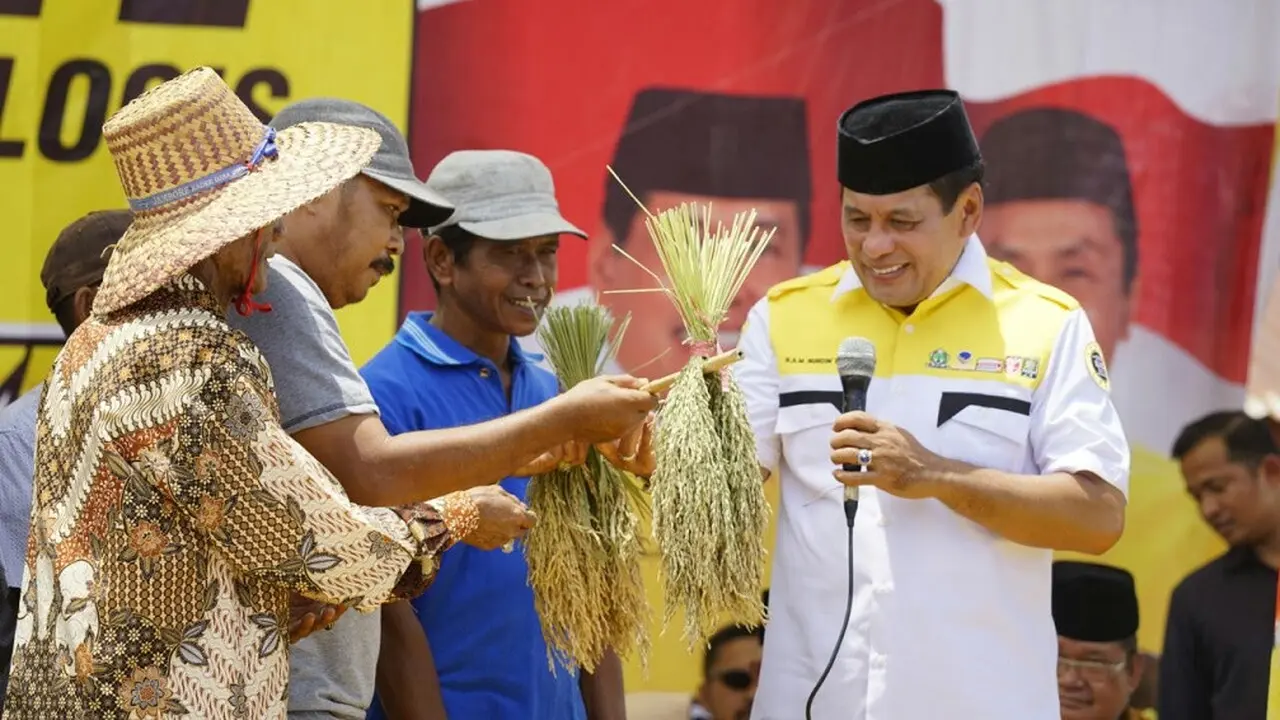 Cagub Sulsel, Nurdin Halid Mengaku Siap Hadapi Debat Kandidat Mendatang (Liputan6.com/ Eka Hakim)
