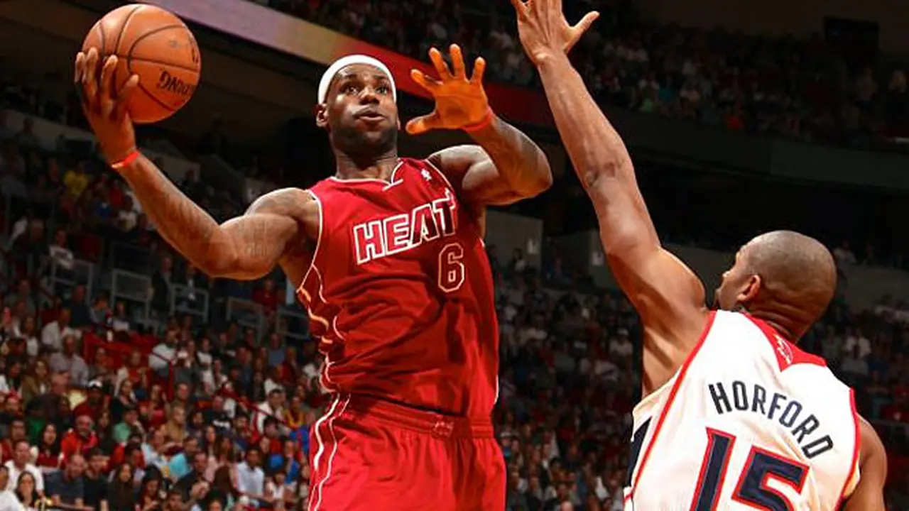heat-hawk-131224b.jpg