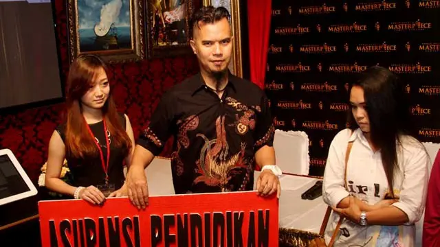Ahmad Dhani Dedikasikan Karaokenya Untuk Korban Tabrakan Dul