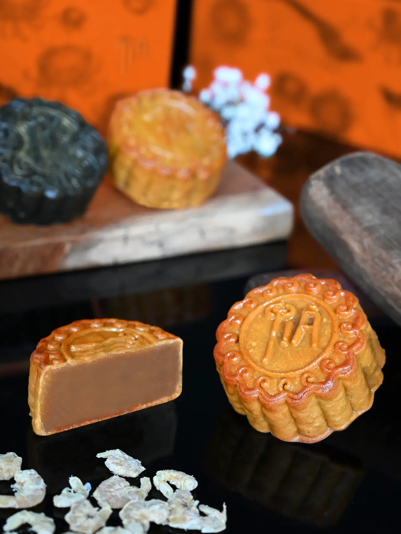 Sensasi Nikmat dari Varian Rasa Mooncake Tiramisu dan Udang Pedas yang ...
