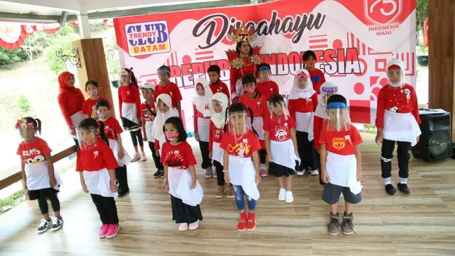 Memperingati Hari Kemerdekaan RI ke-75, BP Batam menggelar berbagai pertunjukan seni di Taman Rusa Sekupang, Batam. (Dok BP Batam)