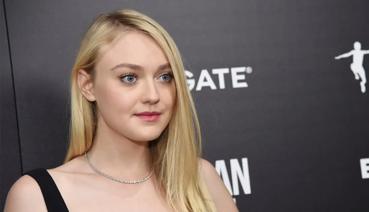 Tak hanya itu, ia pun ingin   sekali mengetahui seseorang yang   baru saja dikenalnya.  (Hollywood Reporter)