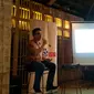 Head of Marketing Baidu Indonesia Iwan Setiawan memaparkan hasil studi mengenai Mobile Apps di Indonesia di Jakarta, Kamis (7/4/2016). (Liputan6.com/Agustin Setyo Wardani)