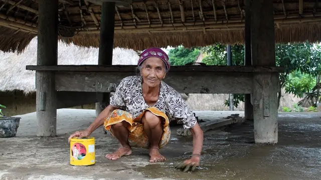 Suku Sasak Ende