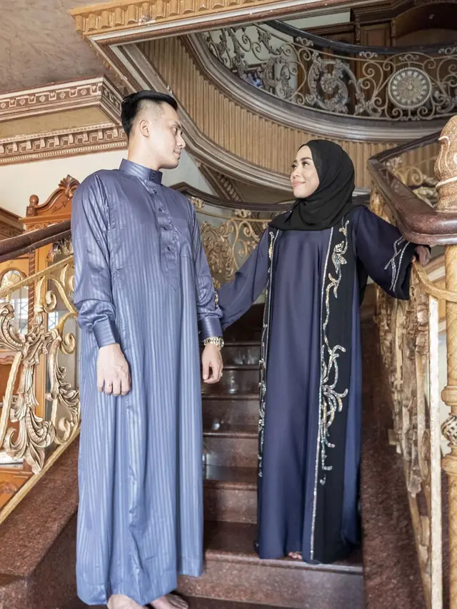 6 Potret Muzdalifah dan Fadel Islami Kompakan Pakai Gamis Ini Curi Perhatian