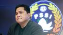 <p>Ketua Umum PSSI, Erick Thohir saat menghadiri konferensi pers mengenai perkembangan Timnas Indonesia Putri yang berlangsung di Stadion Utama Gelora Bung Karno (SUGBK), Senayan, Jakarta, Sabtu (21/09/2024). (Bola.com/Bagaskara Lazuardi)</p>