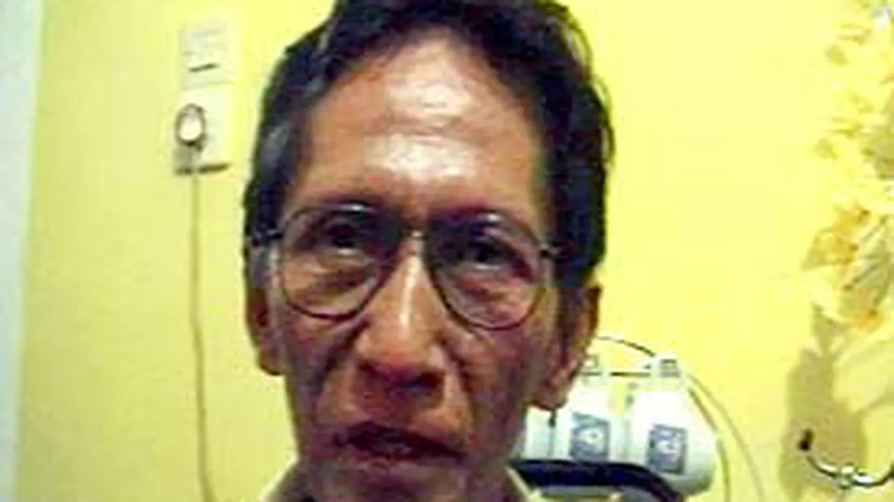 021106bposo.jpg