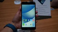  Hands-on Asus Zenfone 4 Max Pro. Liputan6.com/Agustin Setyo Wardani