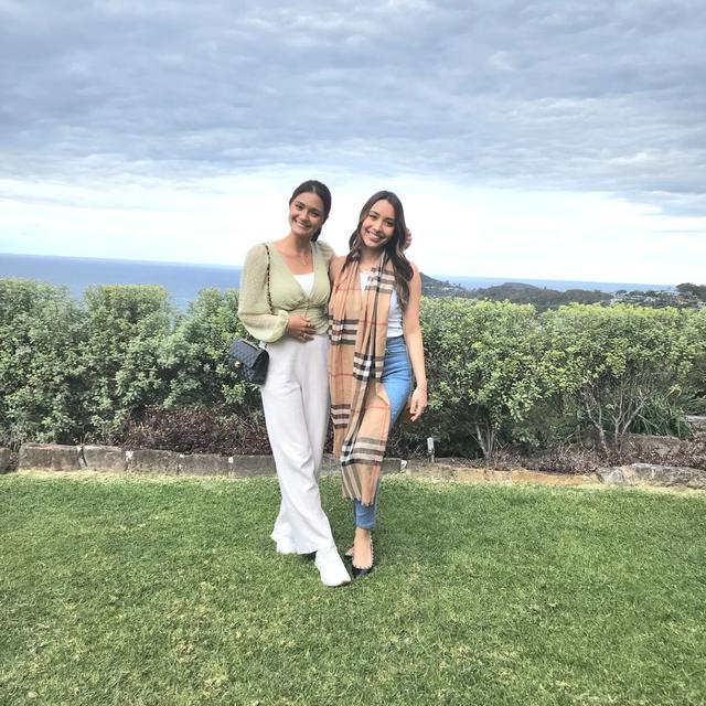 Rayakan Ultah ke-22, Ini 6 Momen Amanda Rawles Kumpul Bareng Keluarga