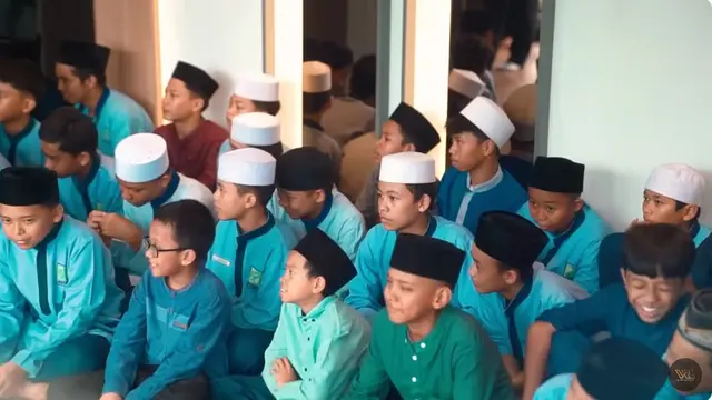 10 Momen Verrell Bramasta Gelar Syukuran Rumah Baru, Undang 100 Anak Yatim