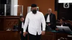 Terdakwa kasus penganiayaan terhadap Cristalino David Ozora, Shane Lukas saat menjalani sidang vonis di Pengadilan Negeri Jakarta Selatan, Kamis (7/9/2023). Shane Lukas divonis lima tahun penjara. (Liputan6.com/Johan Tallo)