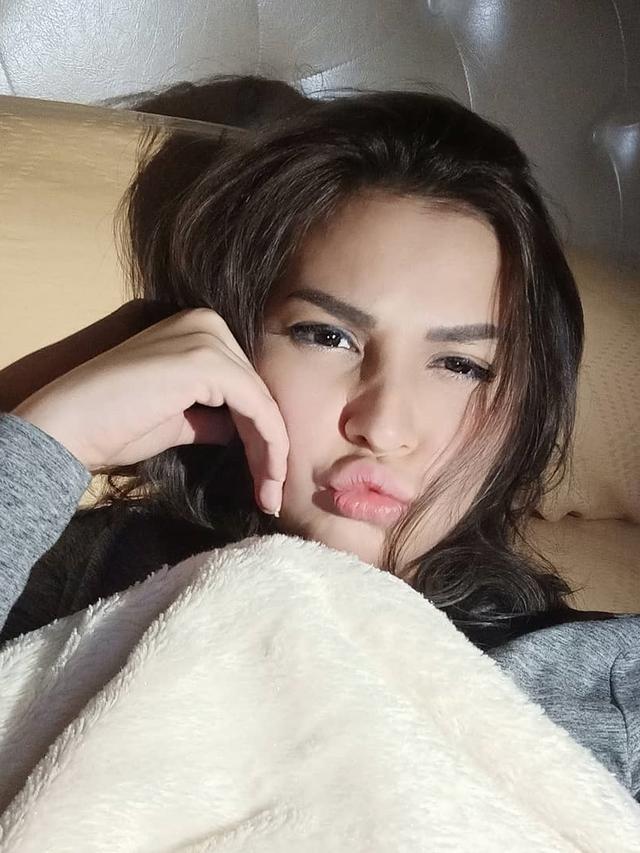 Potret Terbaru Deasy Bouman (sumber: instagram/deasybouman)