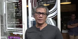 Lama berkiprah di dunia akting, aktor senior Tio Pakusadewo memutuskan untuk membuka sekolah seni peran.