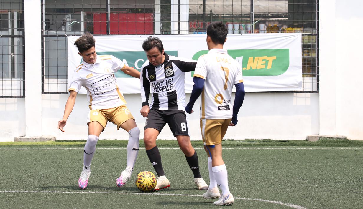 Posisi peringkat ketiga ditempati IGMS Selection yang hanya bisa meraih satu kemenangan, yakni saat berjumpa dengan Ozone FC yang akhirnya duduk di dasar klasemen. (Dok. Bola Sunday League)