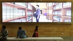 Pengunjung berada di Perpustakaan Nasional di Jakarta, Kamis (14/9). Fasilitas layanan Perpusnas dilengkapi pusat data koleksi dengan Teknologi Tier3 dan telelift (sistem transportasi buku secara otomatis). (Liputan6.com/Angga Yuniar)