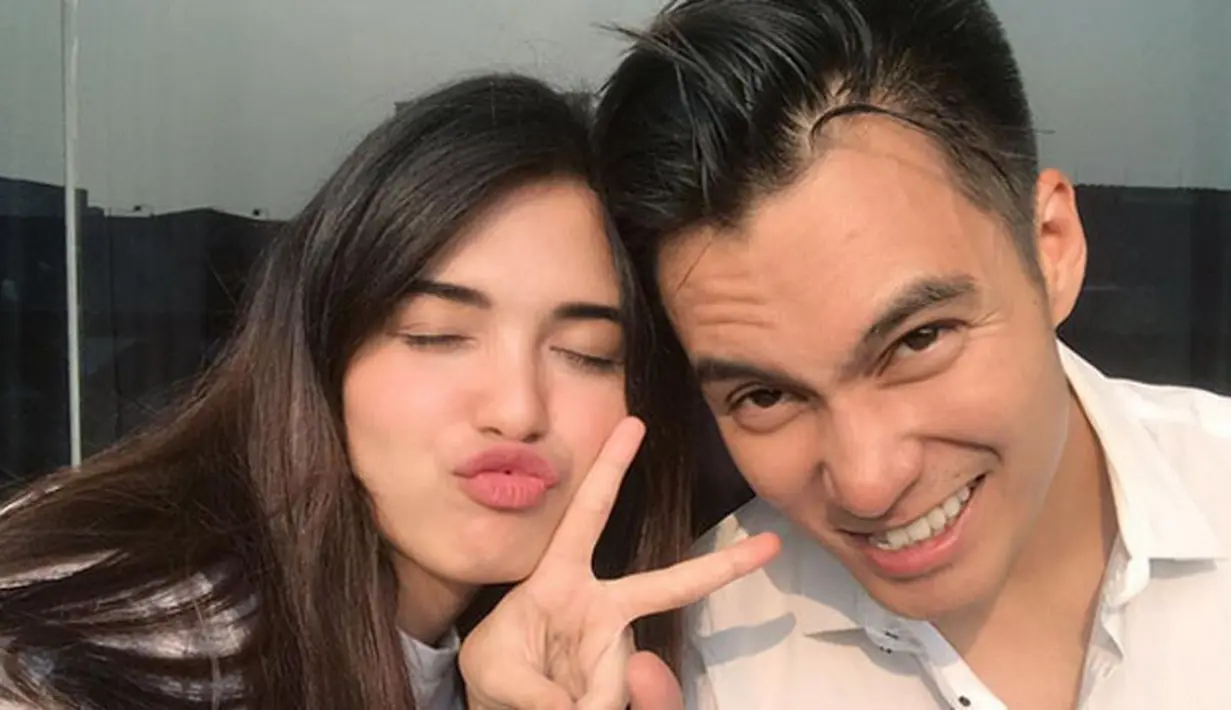 Belum lama ini ramai dibicarakan soal hubungan Baim dan Vebby yang kabarnya segera melanjutkan hubungannya ke jenjang pernikahan. Kabar simpang siur ramai beredar, dan akhirnya Baim pun buka suara. (Instagram/baimwong)