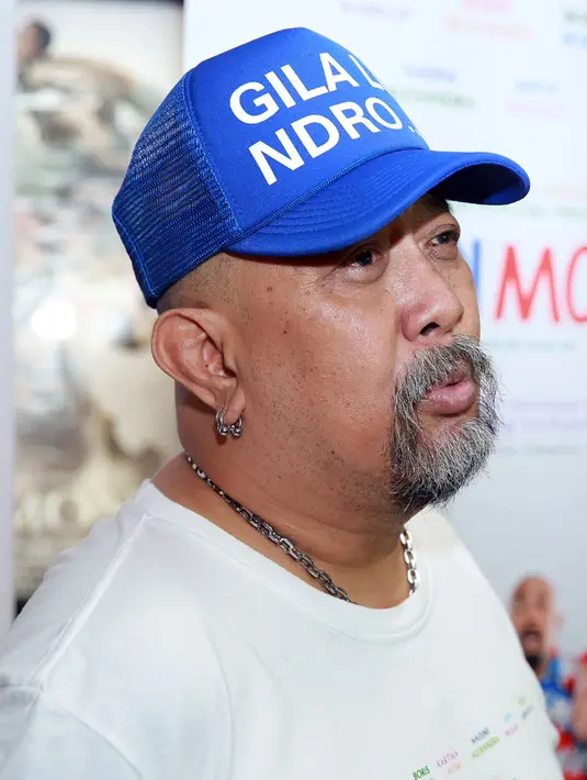  Komedi Moderen Gokil tayang perdana di bioskop Indonesia, agar lebih dekat dengan penonton, Indro Warkop yang juga berperan di film tersebut. (Galih W. Satria/Bintang.com)