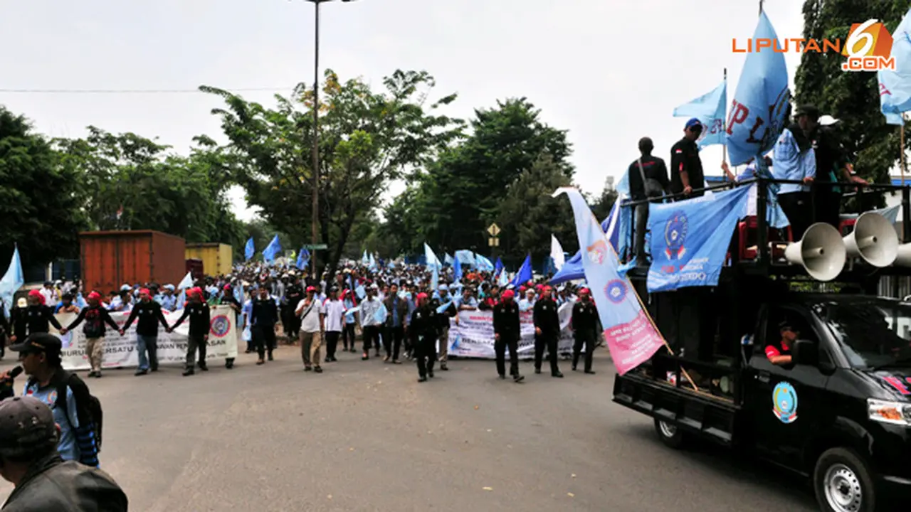 demo-buruh-131031d.jpg