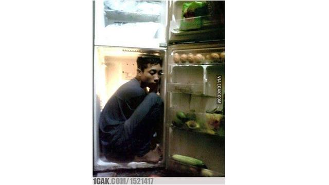 6 Tingkah Absurd Orang Indonesia Saat 'Ngadem' Ini Bikin Ngelus Dada