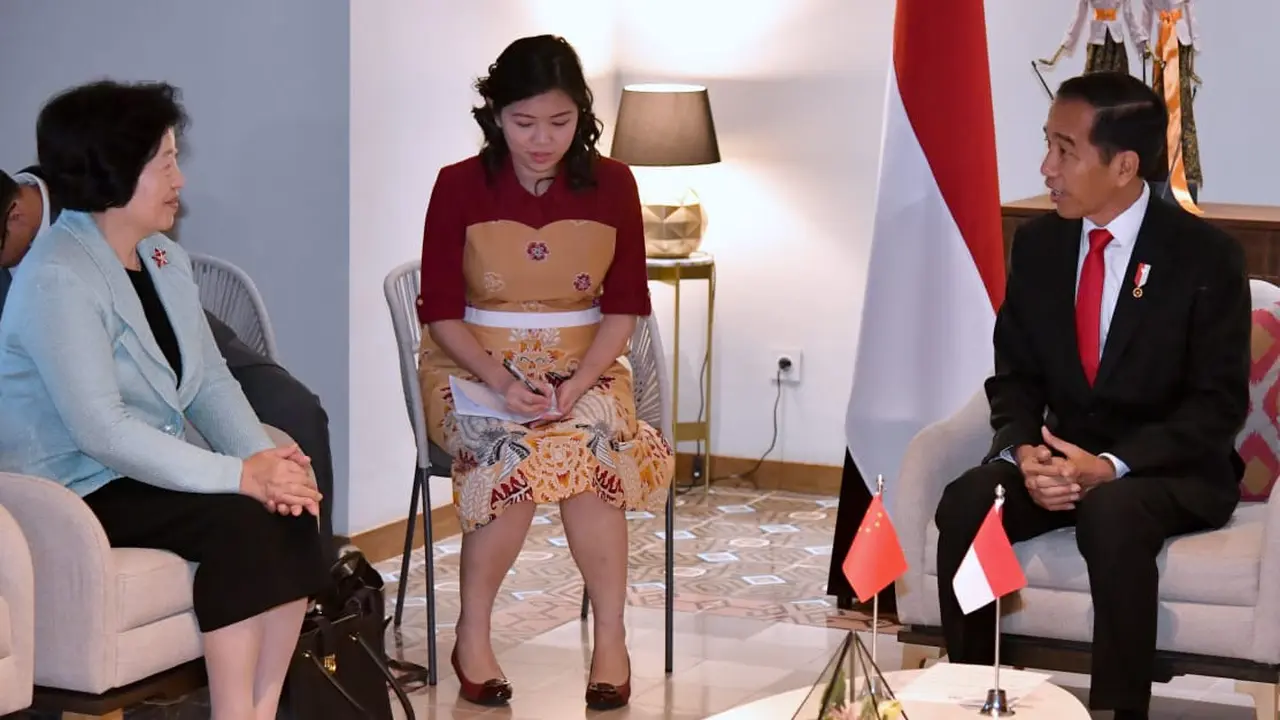 Jokowi menerima Wakil Perdana Menteri RRT Sun Chunlan (Dok. Biro Pers Istana)