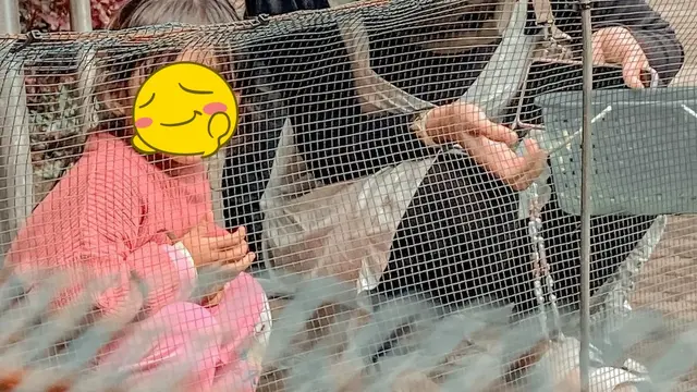6 Potret Putri Delina Ajak Jalan-Jalan Bintang Adik Sambungnya