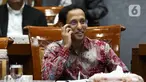 Menteri Pendidikan dan Kebudayaan Nadiem Makarim saat rapat dengan Komisi X DPR di Kompleks Parlemen, Senayan, Jakarta, Kamis (12/12/2019). Rapat membahas penghapusan Ujian Nasional (UN) pada 2021 dan sistem zonasi. (Liputan6.com/Johan Tallo)