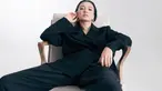 Tampil dalam busana serba hitam, gaya OOTD Raline Shah ini curi perhatian. Dirinya tampil dalam begitu elegan dengan busana formal. (Liputan6.com/IG/@ralineshah)