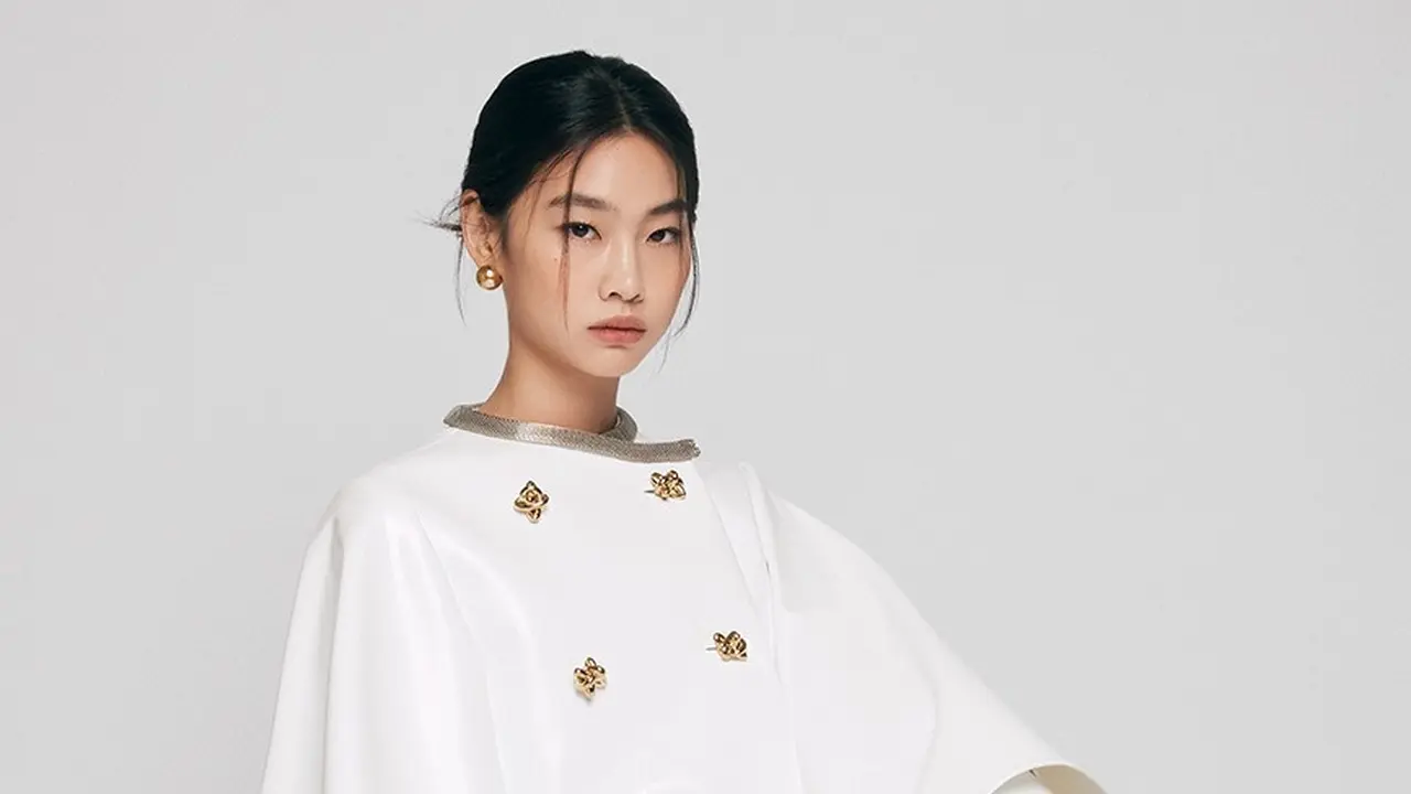 Jung Ho Yeon untuk Louis Vuitton. (Instagram/ louisvuitton)