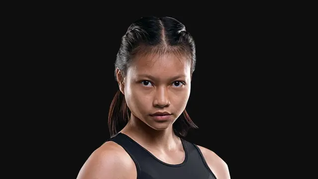 Supergirl Jaroonsak One Championship