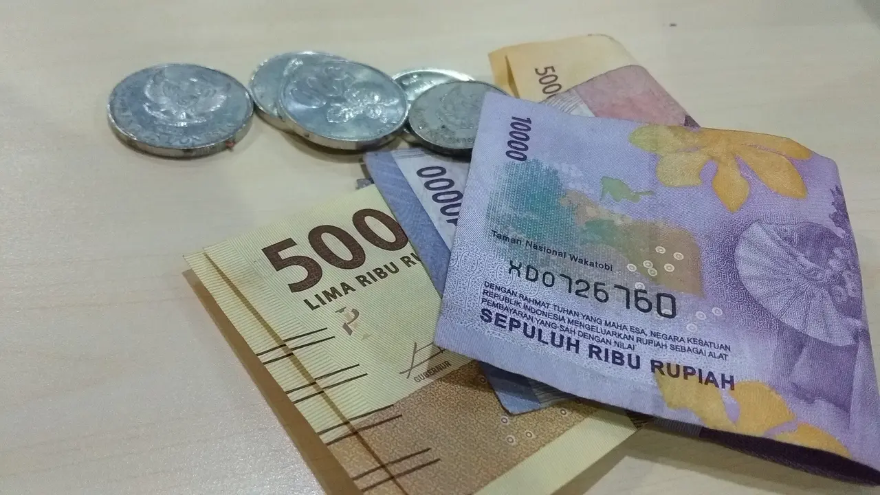 Ilustrasi uang