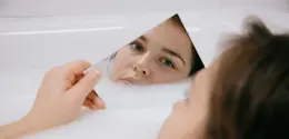 Kandungan alami dalam oat dikenal dapat membantu menenangkan kulit yang terasa kering, sensitif, atau tidak nyaman. (Foto/Dok: Unsplash)