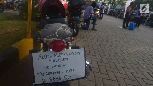 Mudik Gratis Pemotor dengan Kapal Laut