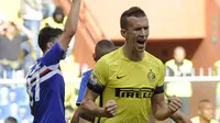 Ivan Persic Hindarkan Inter Milan dari Kekalahan
