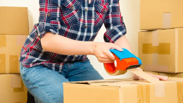 Pilah-Pilih Barang yang akan dibawa, packing dengan rapi