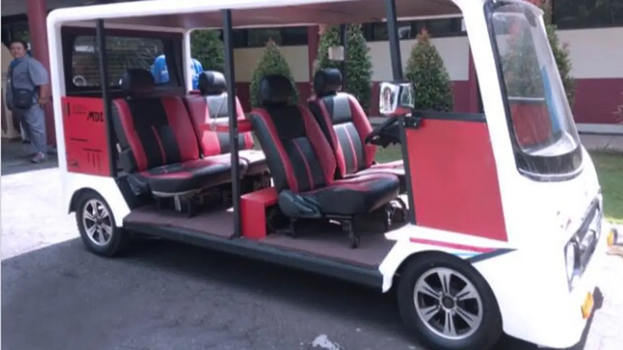 Mobil listrik karya Politeknik Negeri Jember
