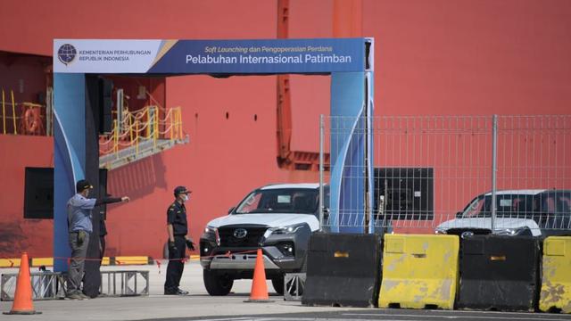 Soft Launching dan Pengoperasian Perdana Pelabuhan Internasional Patimban di Patimban, Kecamatan Pusakanagara, Kabupaten Subang, Minggu (20/12/2020). (Foto: Humas Jabar)