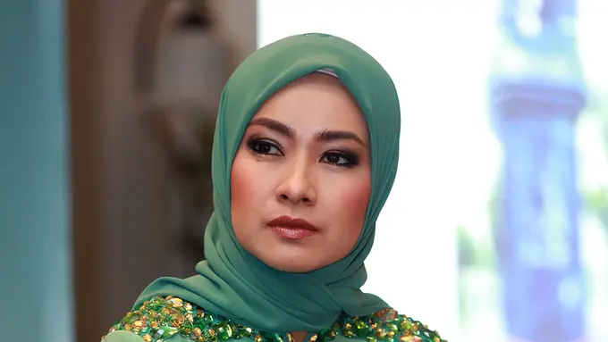 [Bintang] Alya Rohali