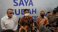 Menteri Kesehatan RI Budi Gunadi Sadikin meninjau vaksinasi COVID-19 di Mal Ciputra Tangerang pada Sabtu, 27 Maret 2021. (Dok Kementerian Kesehatan RI)
