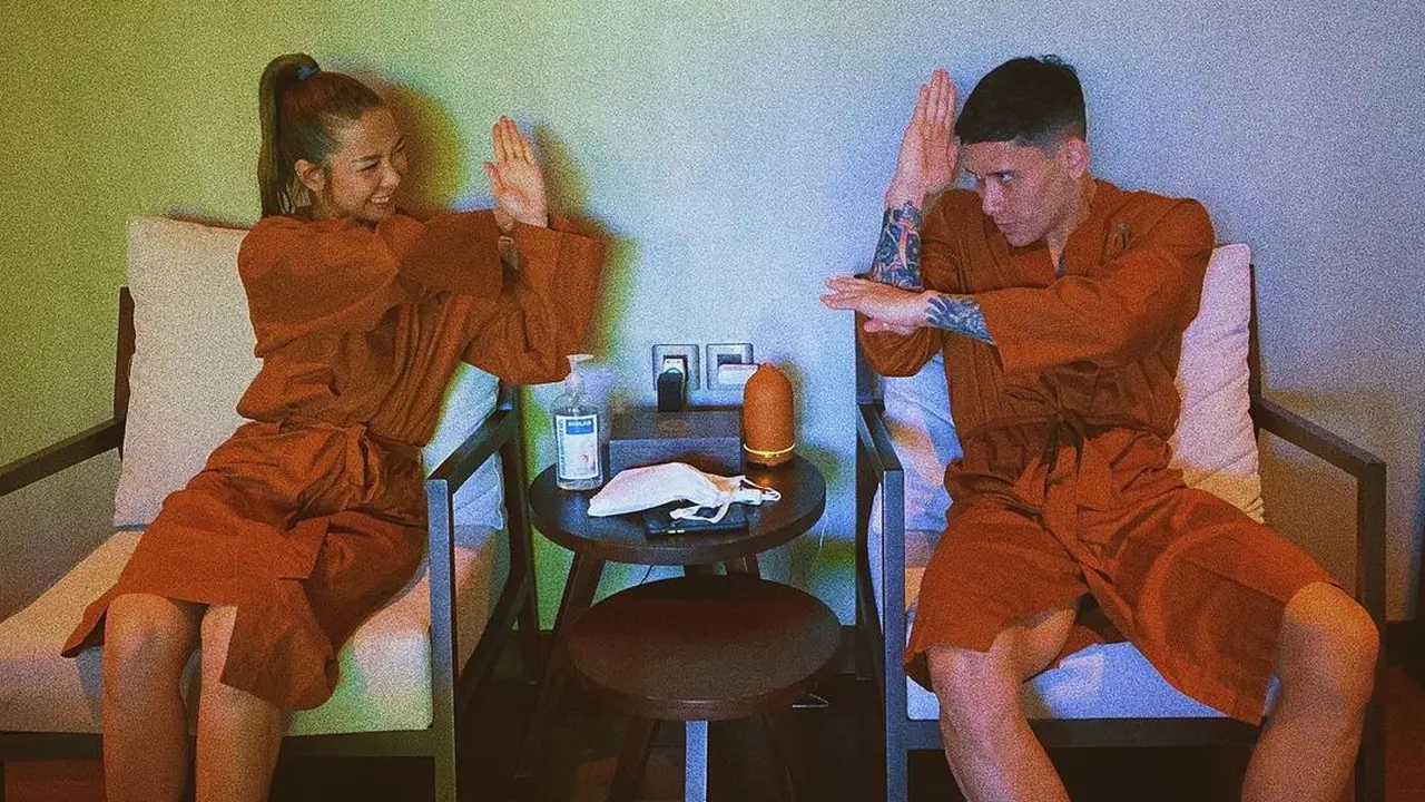 Momen Liburan Andrea Dian dan Ganindra Bimo di Bali, Romantis. (Sumber: Instagram/andreadianbimo)