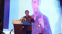 Menko bidang Kemaritiman Luhut Binsar Panjaitan memberikan sambutan pada Festival Prestasi Indonesia di Jakarta Convention Center, Senin (21/8). Luhut menggantikan Presiden Jokowi yang batal hadir untuk membuka gelaran tersebut. (Liputan6.com/Johan Tallo)