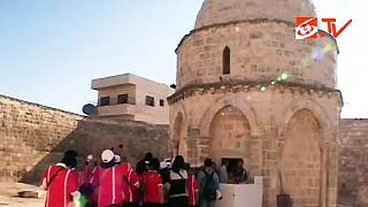 111019disrael.jpg