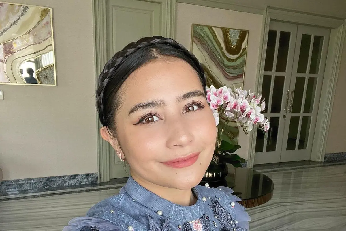 Prilly Latuconsina (Instagram/prillylatuconsina96)