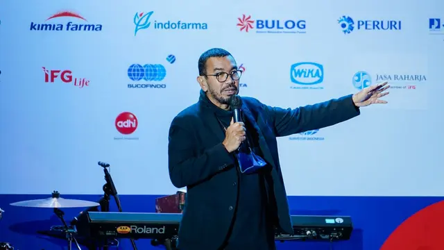 Staf Khusus Menteri BUMN Arya Sinulingga di BCOMMS 2022 di Istora Senayan