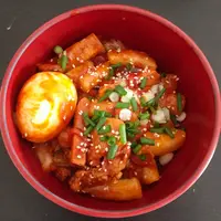 Ilustrasi Topokki/https://www.shutterstock.com/MaZaa91&nbsp;