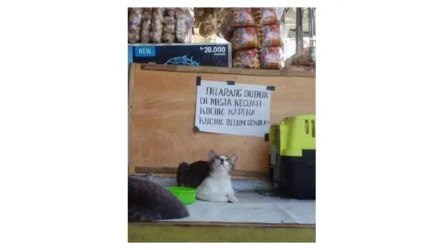 Papan peringatan (Sumber: Instagram/@awreceh.id)