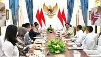 Presiden Prabowo Subianto rapat bersama Menteri dan Kepala Lembaga