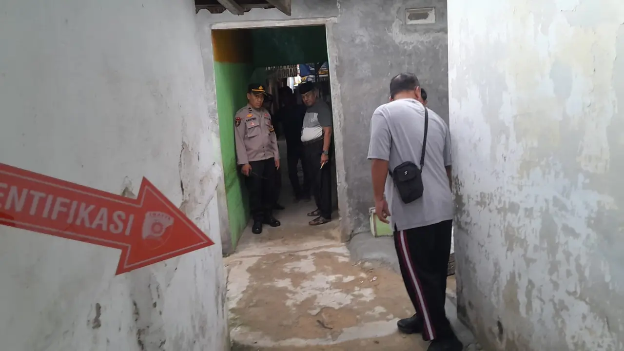 TKP korban ditemukan meninggal dunia di atas motornya. Foto : (Istimewa).